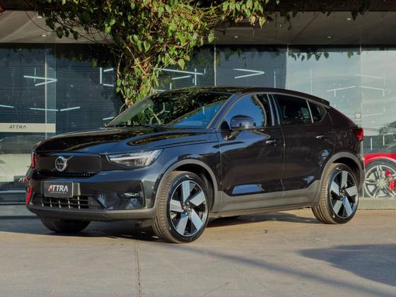 VOLVO EC40 P8 RECHARGE TWIN ELECTRIC ULTRA AWD